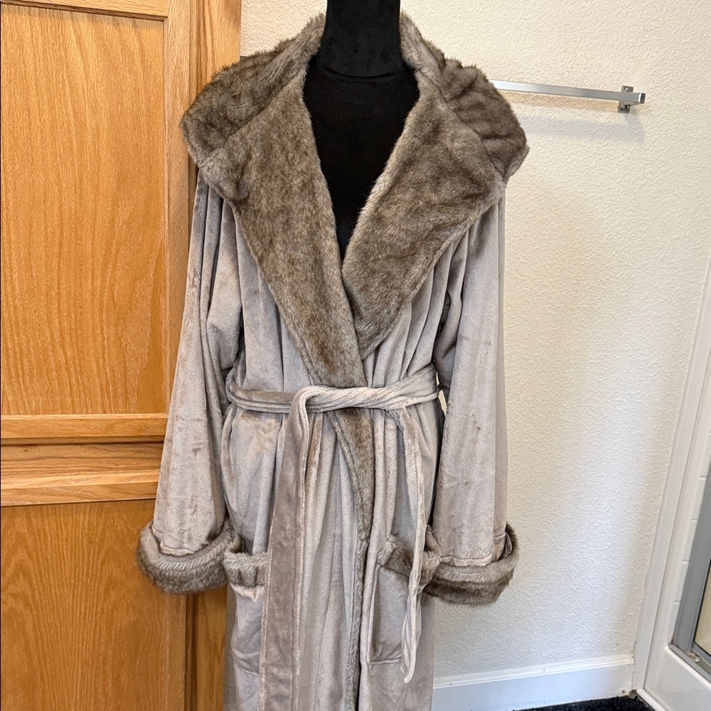 Pottery Barn Taupe Faux Fur Robe